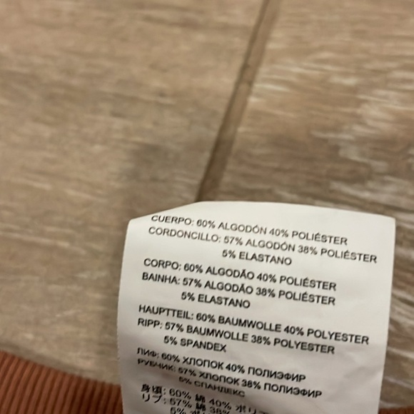 NB Crewneck Sweatshirt Medium - Picture 6 of 6